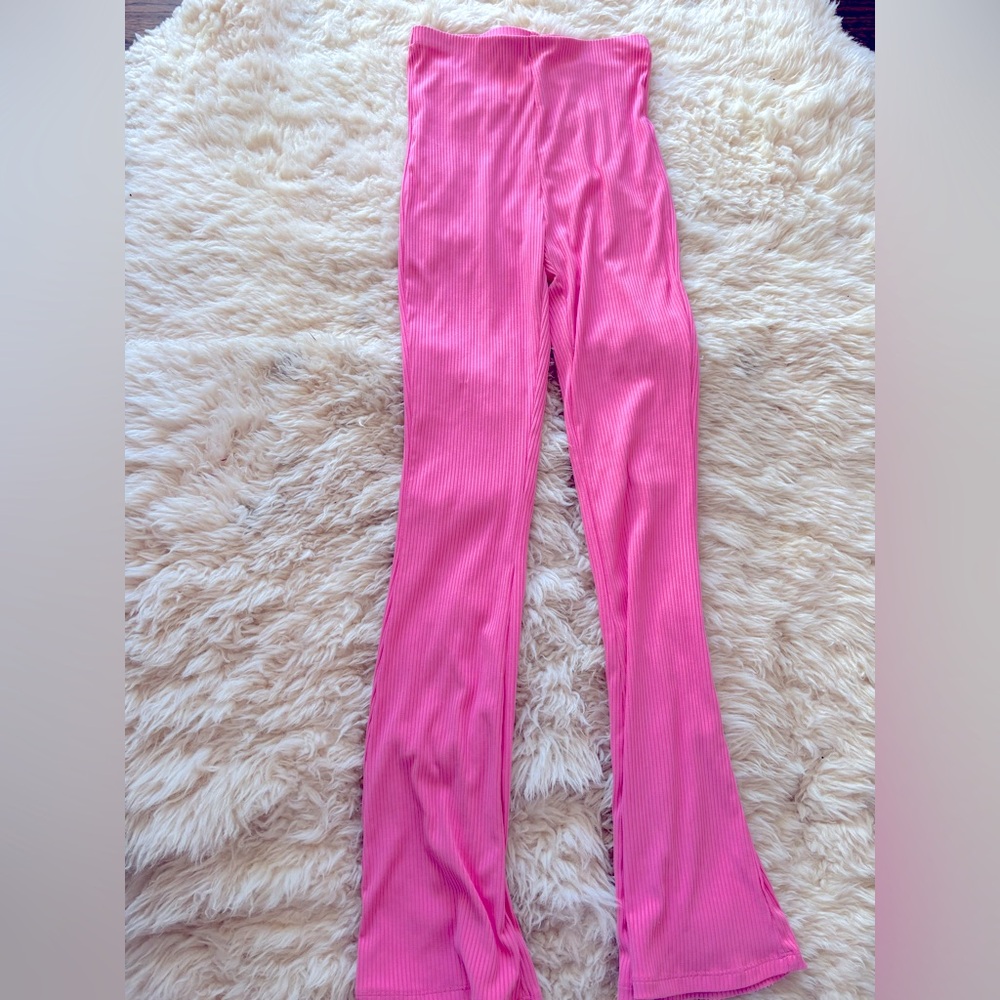 pink flare leggings